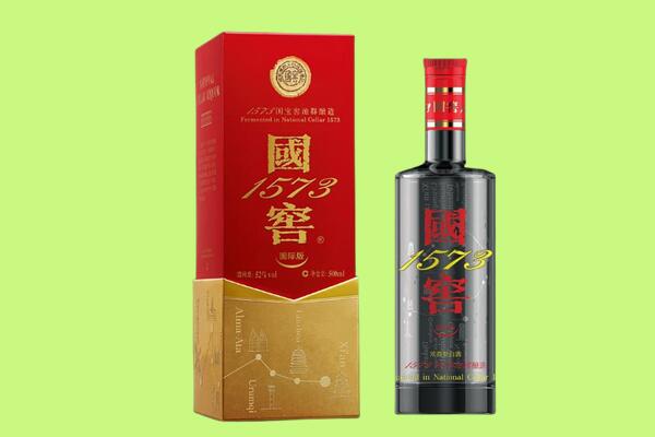 德宏州瑞丽市回收国窖1573.jpg